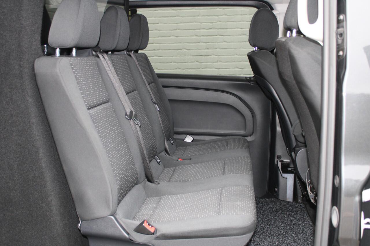 Mercedes-Benz VITO 116 CDI / Aut / DC / 2x Schuifdeur / Led-Xenon / Apple Carplay / Navi / Camera / Vol Opties / NIEUWSTAAT