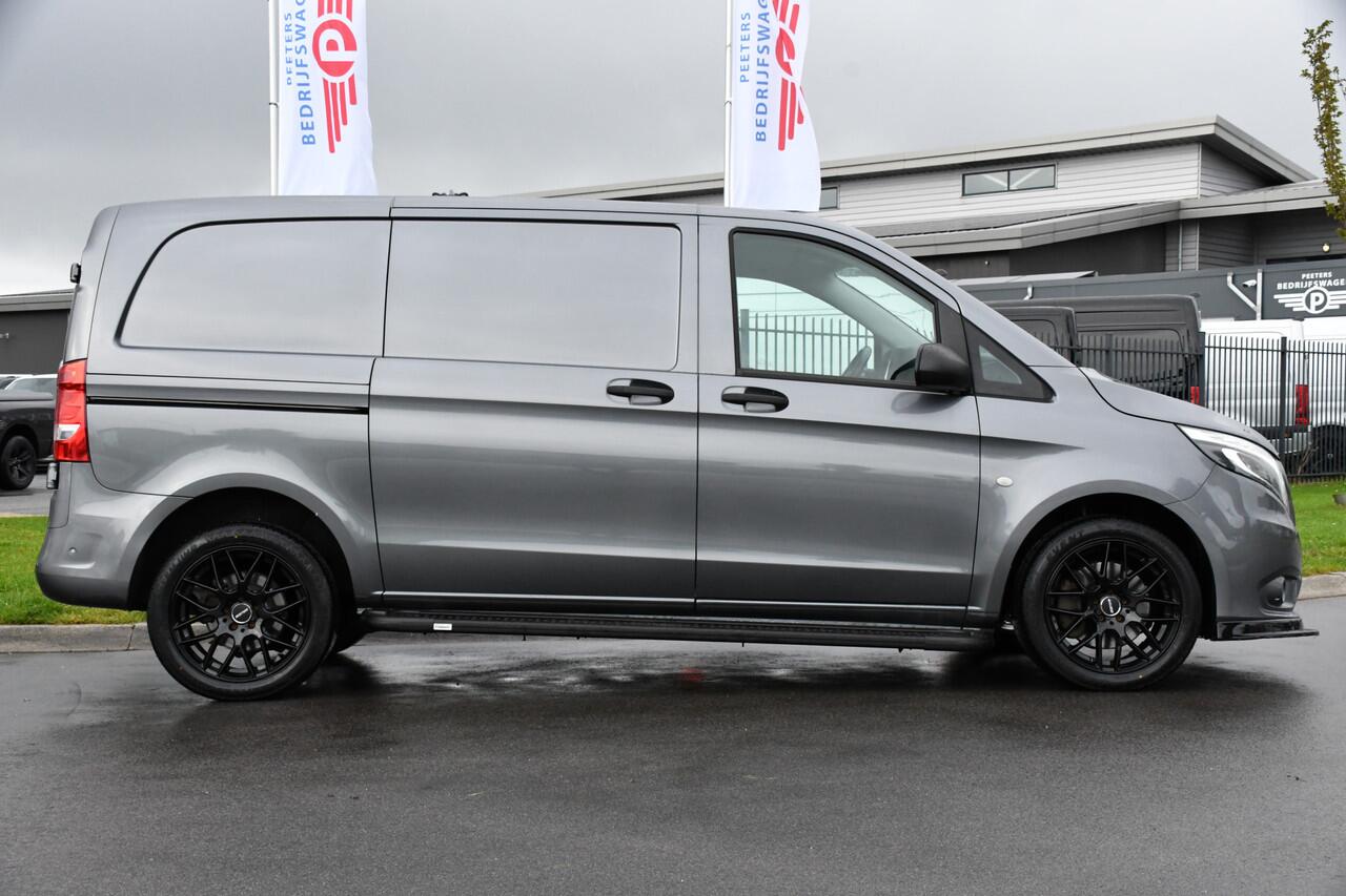 Mercedes-Benz VITO 119 CDI AMG Edition Adaptieve Cruise, Camera, LED, Carplay, 2 x Schuifdeur, Leder, Stoelverwarming, Uniek!