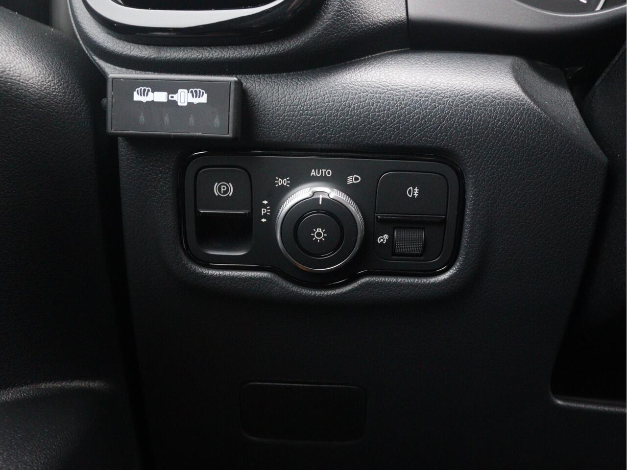 Mercedes-Benz VITO 116 CDI L2 D.C. Pro | AIRCO/CAMERA/CRUISE/2.500KG AHW | Certified