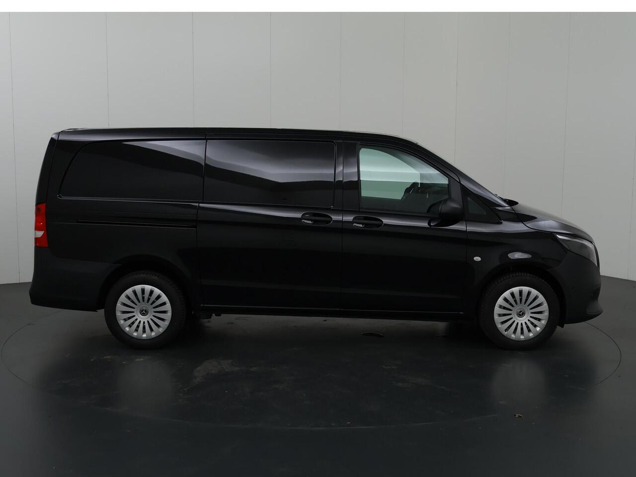 Mercedes-Benz VITO 114 CDI | Aut. | Lang L2 | Pro | 3-zits | Cruise Control | Airco | All-season | Stoelverwarming | 2500 KG. AHW | Trekhaak | Certified