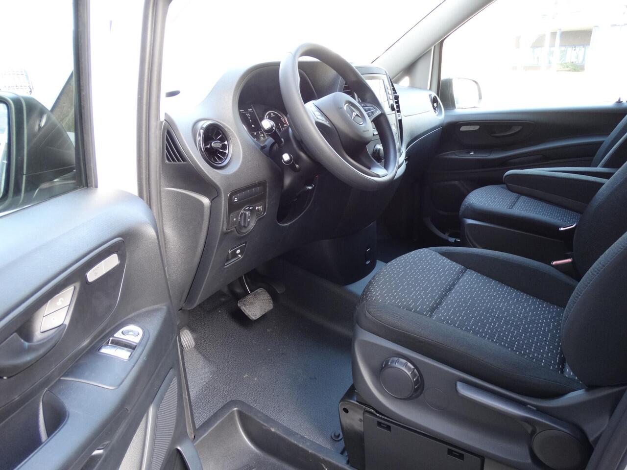 Mercedes-Benz VITO eVito Lang 66 kWh | Achterdeuren | Comfort stoelen | Navigatie