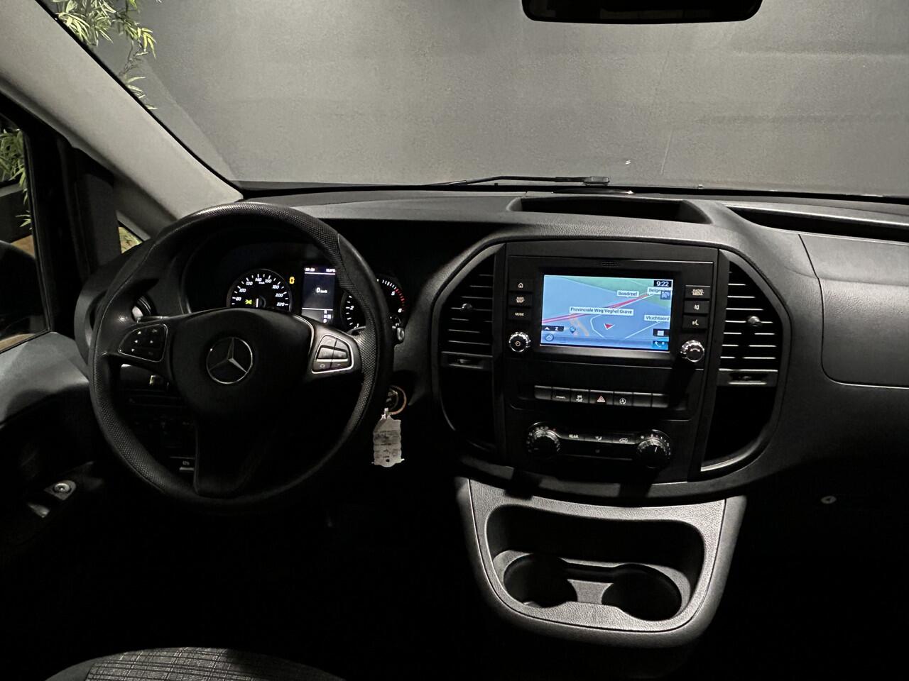 Mercedes-Benz VITO TOURER 116CDI Automaat L3 Dubbele Cabine // Trekhaak // Airco // Camera // Navigatie //