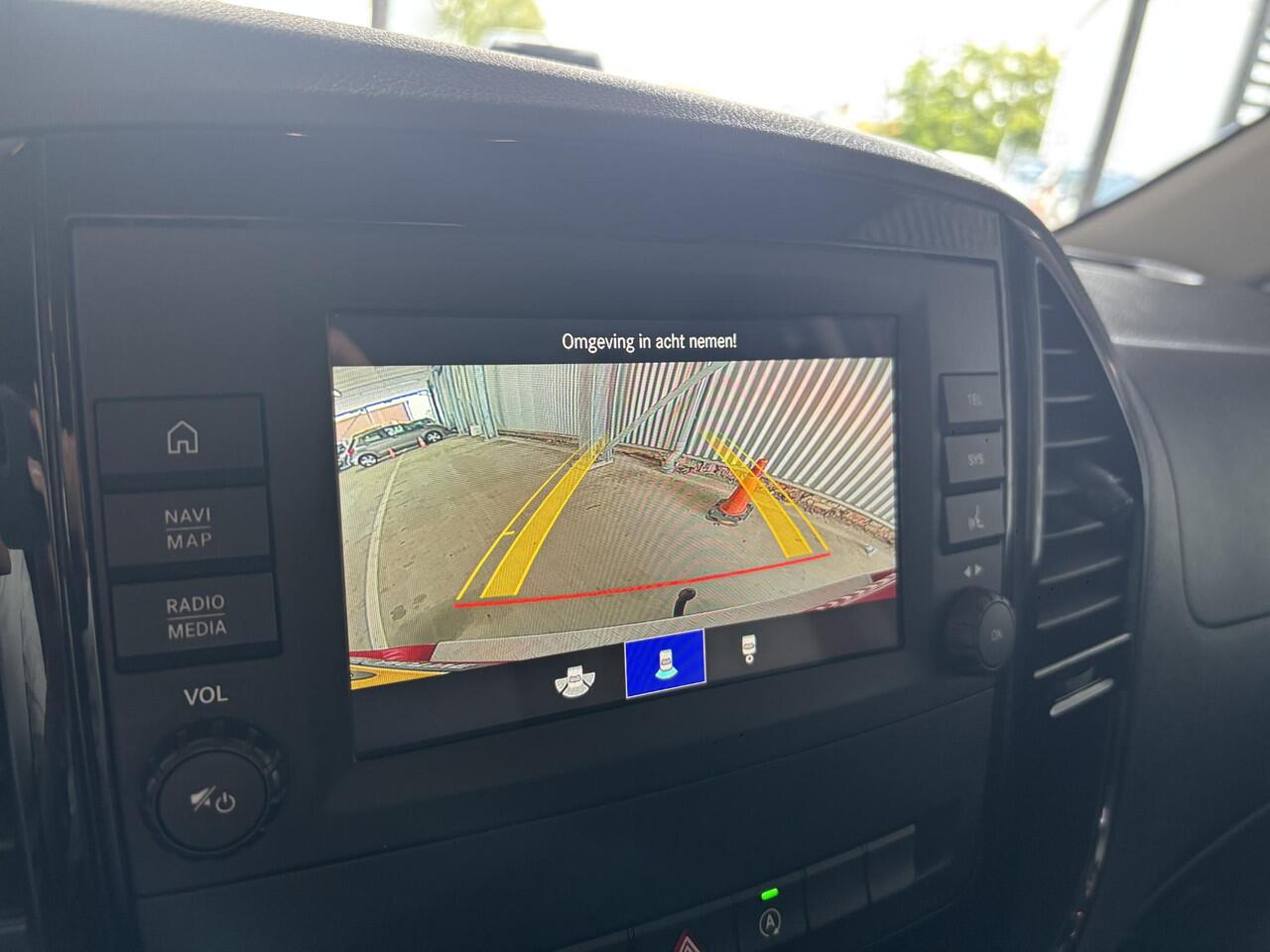 Mercedes-Benz VITO 116 CDI Lang AppleCarPlay, Treeplanken,Automaat, Slechts 42.913KM!