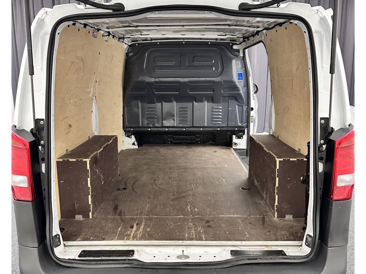 Mercedes-Benz VITO 116 CDI 163PK Aut. | Betimmering | Trekhaak | A. klep | Cruise c