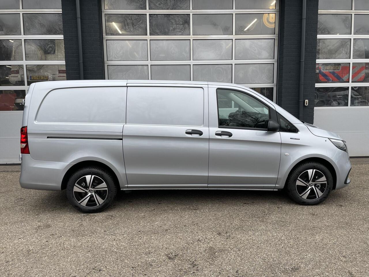 Mercedes-Benz VITO eVito 112 L2 60 kWh Mercedes-Benz eVito eVito 112 L2 66 kWh