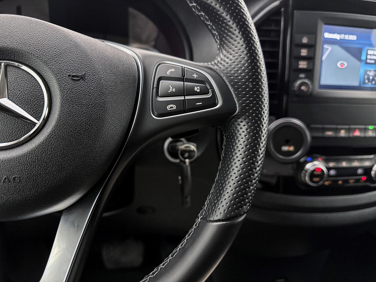 Mercedes-Benz VITO 116 CDI Lang Led NAP Climate Control Navigatie Trekhaak