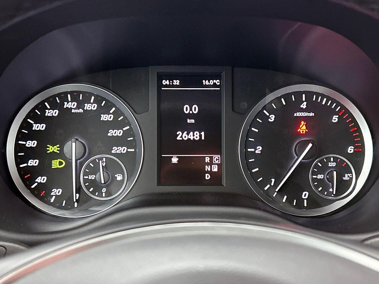 Mercedes-Benz VITO 114 CDI Lang Automaat Navigatie Airco Bluetooth Camera Trekhaak