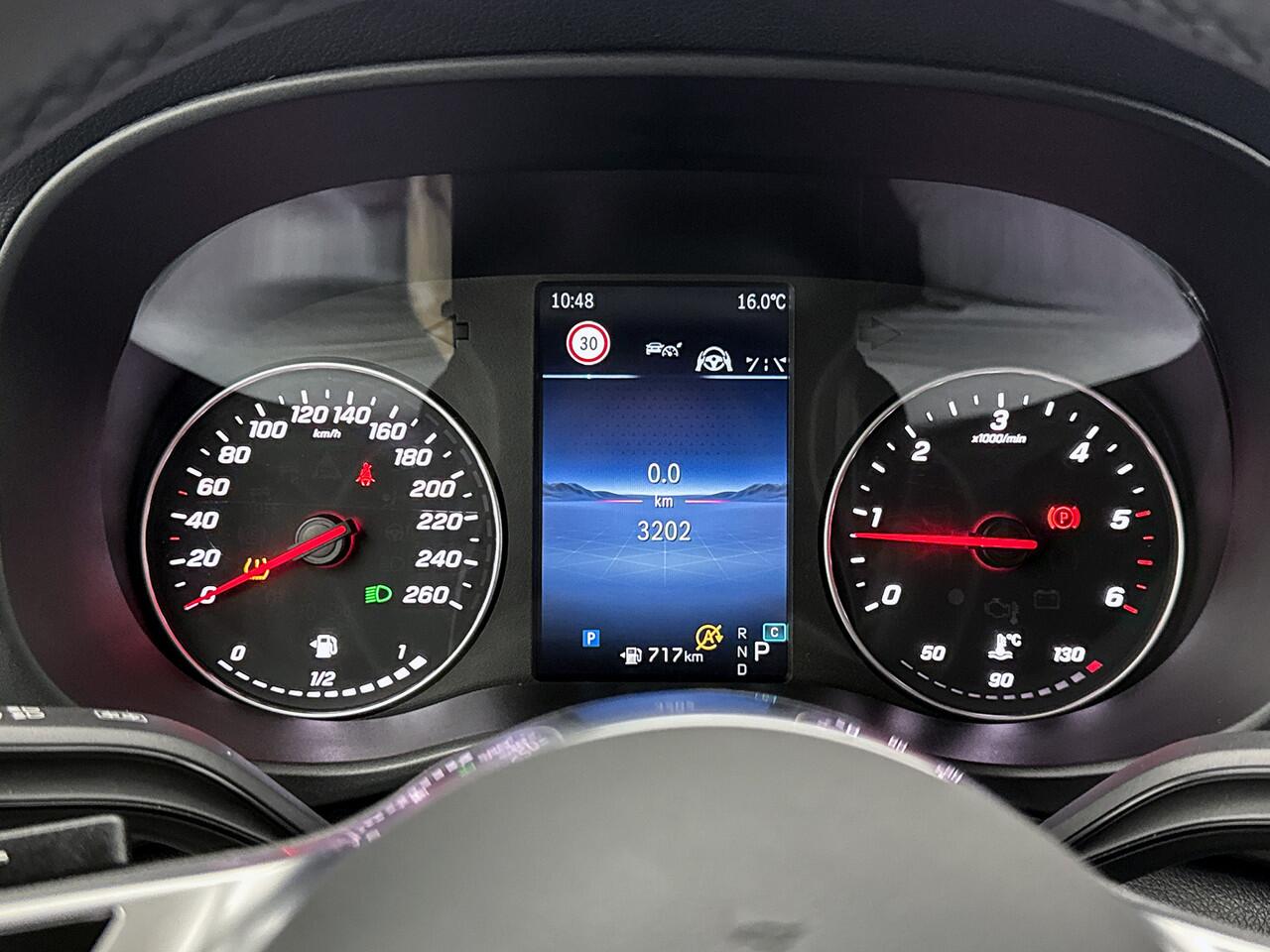 Mercedes-Benz VITO 124 CDI Mixto Select DC L3 Dubbele Cabine Distronic 237pk Navigatie Led Stoel + stuurverwarming