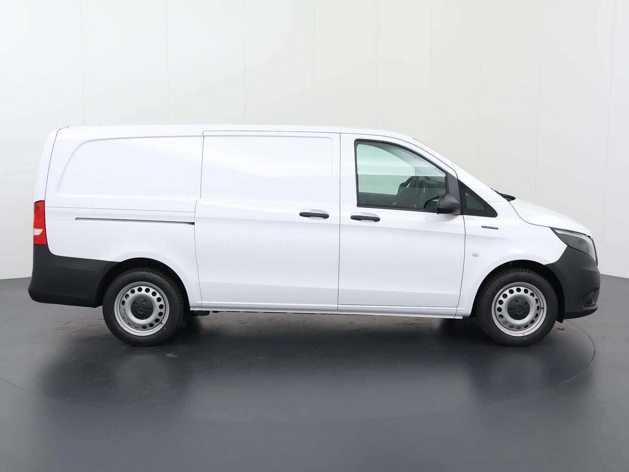 Mercedes-Benz VITO eVito Bestelwagen 66 kWh L2 | Navigatie | Airco | Cruise control | Lederen stuurwiel | Zij schuifdeur Links+Rechts |