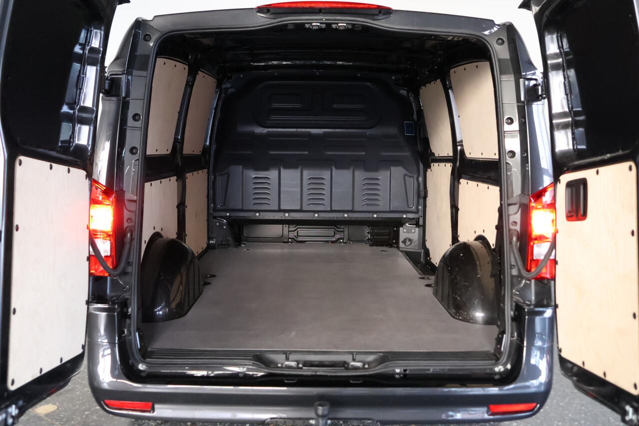 Mercedes-Benz VITO 116 CDI Extra Lang DC Comfort / CarPlay / Cruisecontrol / Cam / Trekhaak