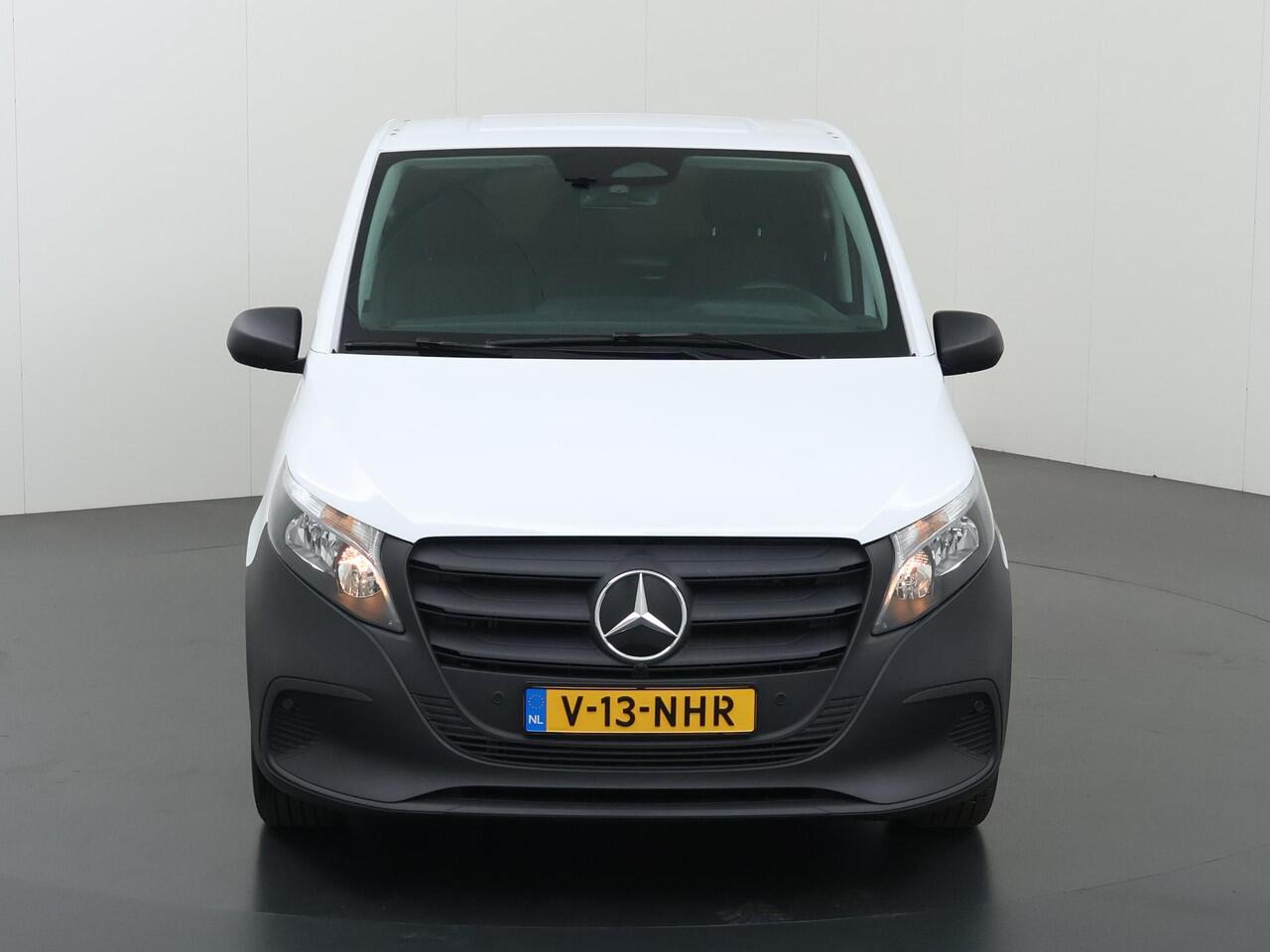 Mercedes-Benz VITO 116 CDI | Lang L2 | Pro | Navigatie | Parkeercamera | Stoelverwarming | Spiegelpakket | Achterdeuren met ruit | 3-zits | Dodehoekassistent | Certified