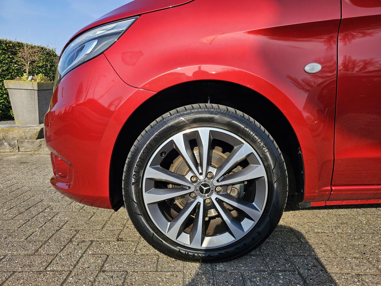 Mercedes-Benz VITO 116 CDI L2 Automaat * LED * NAVI * Camera * Trekhaak *