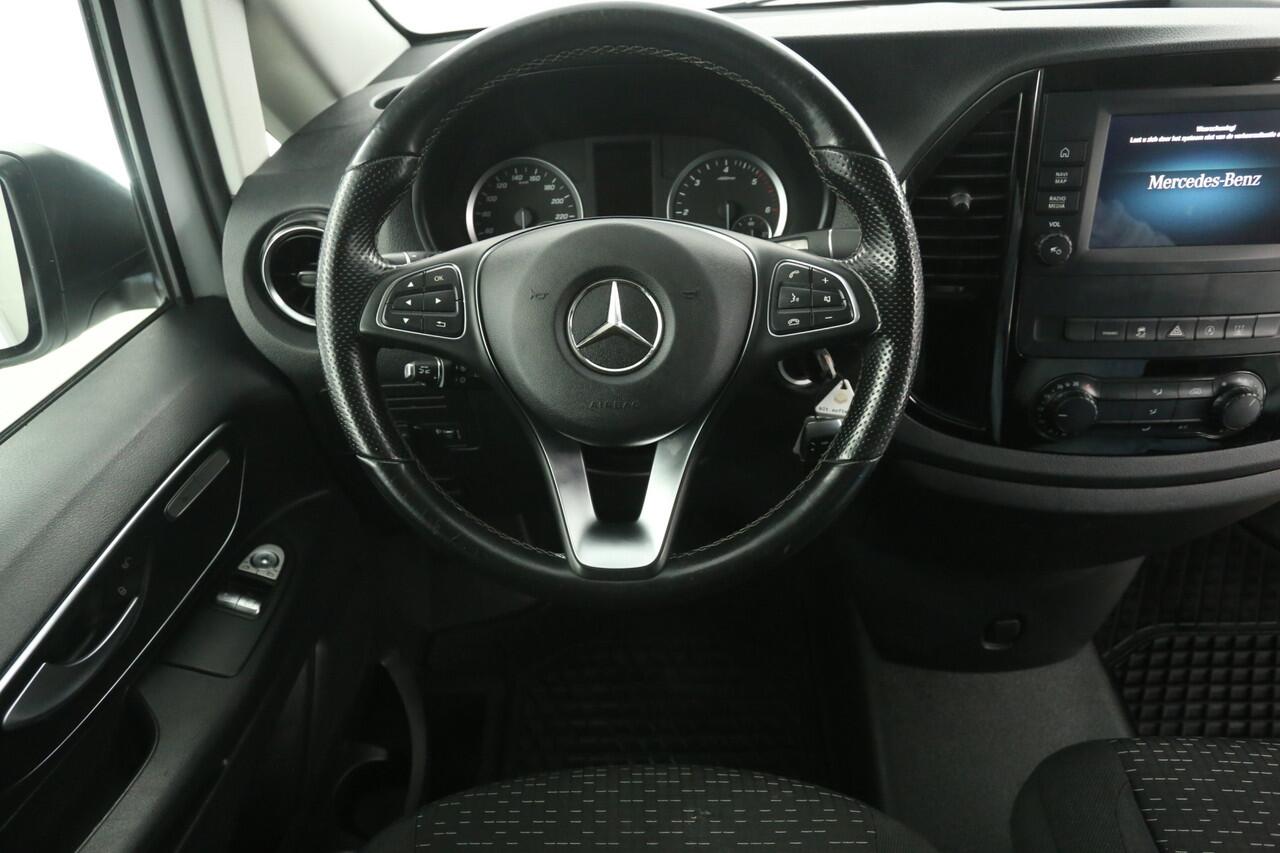 Mercedes-Benz VITO 114 CDI Lang | Aut. | Airco | Cruise | Camera | Carplay | 3 Zits | Navi | 2xSchuifdeur | Trekh. | Stoelverw.