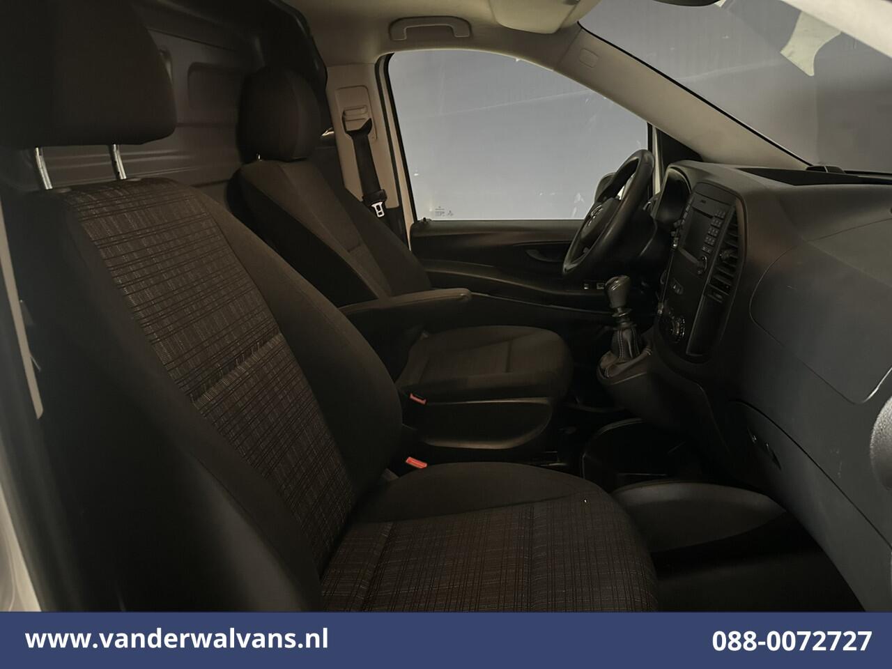 Mercedes-Benz VITO 114 CDI 136pk L2H1 Euro6 Airco | Camera | Navigatie | Cruisecontrol | Trekhaak Parkeersensoren, Stoelverwarming