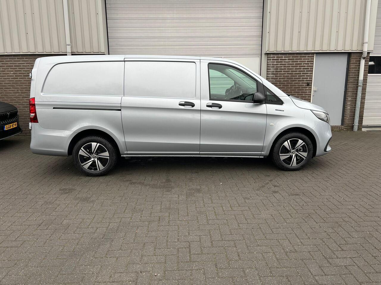 Mercedes-Benz VITO eVito 112 L2 60 kWh Mercedes-Benz eVito eVito 112 L2 66 kWh