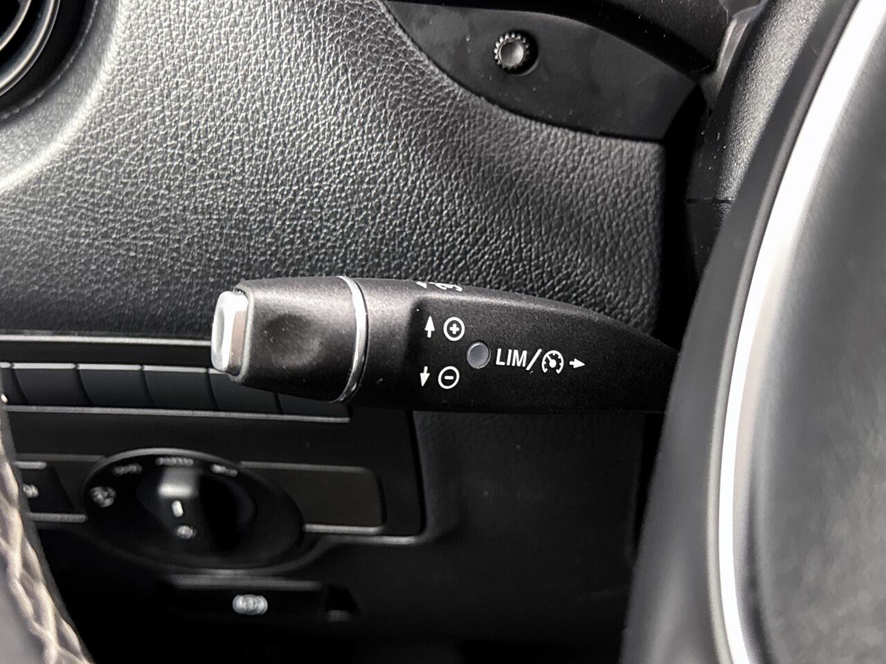 Mercedes-Benz VITO 116 CDI Extra Lang LED Trekhaak Navigatie Apple Carplay/Android Auto Cruise Control