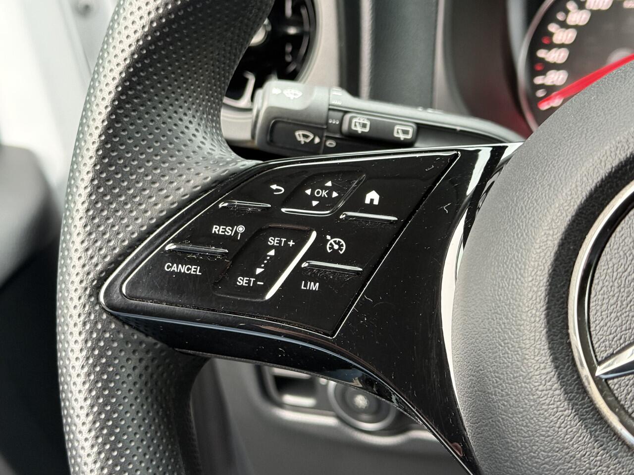 Mercedes-Benz VITO 116 CDI 164 PK 9G-TRONIC SELECT / FACELIFT / L2H1 / CAMERA / NAVI / AIRCO / CRUISE / BLIND SPOT / LICHTMETALEN VELGEN