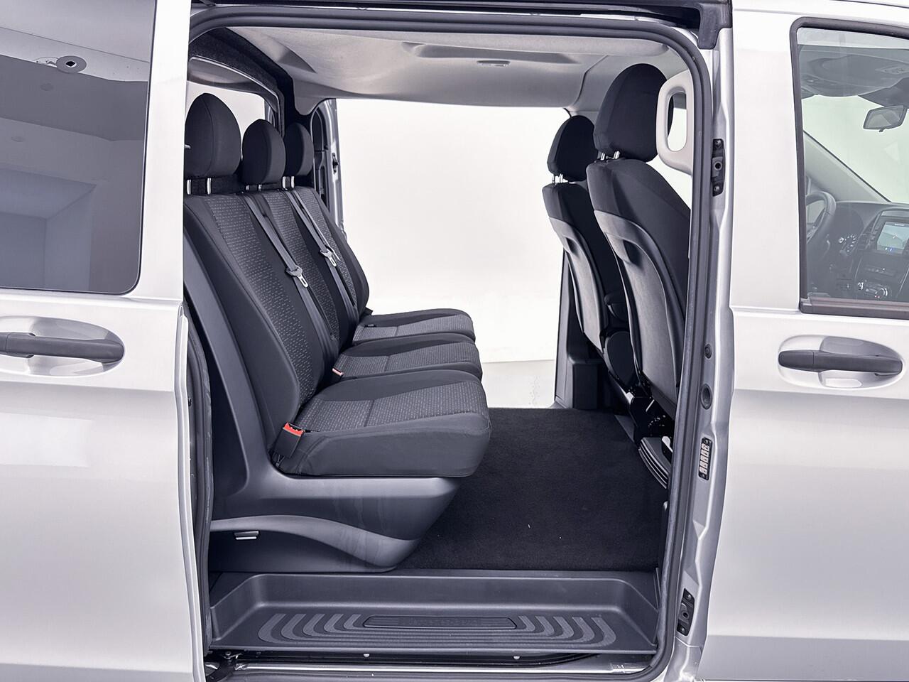 Mercedes-Benz VITO 114 CDI DC L3 Dubbele Cabine XL LED Trekhaak Apple Carplay/Android Auto Extra Lang Achteruitrijcamera Cruise Control