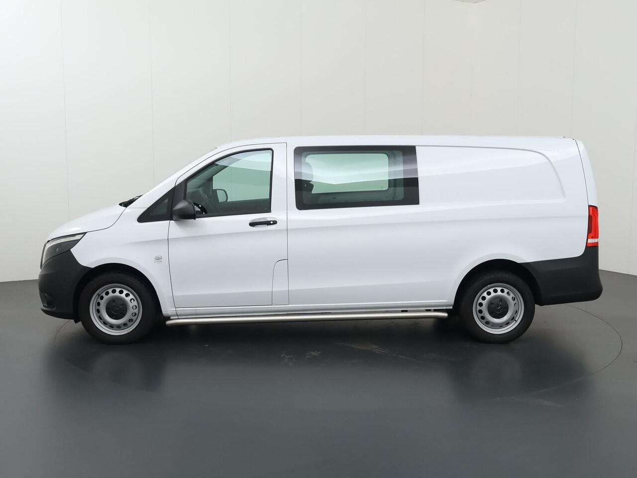 Mercedes-Benz VITO 116 CDI Extra Lang | Dubbel Cabine ¤57.995,- | Sidebars | LED | Trekhaak |