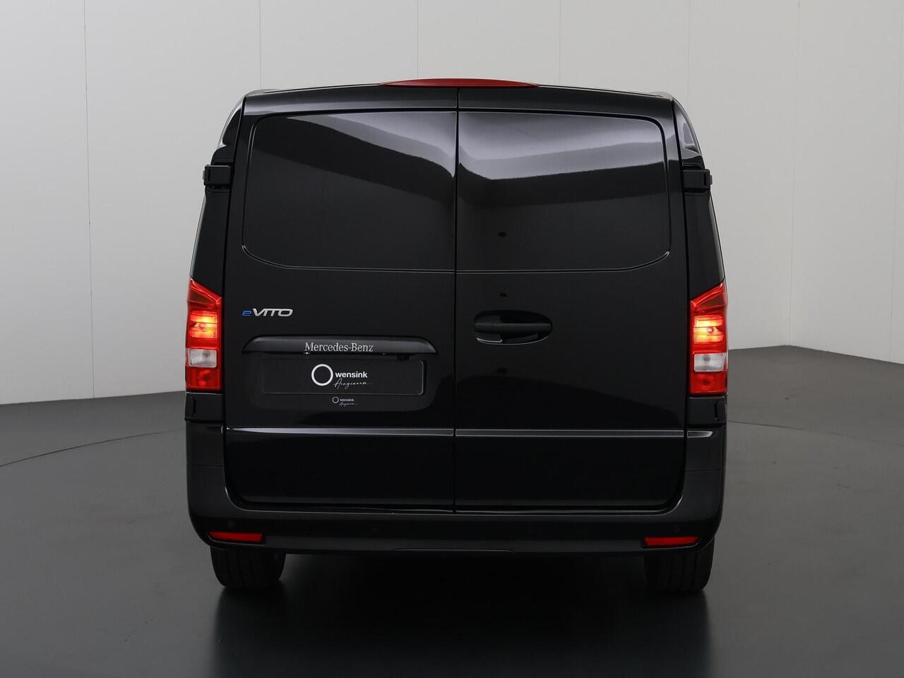 Mercedes-Benz VITO eVito 112 GB L2 | Achteruitrijcamera | Navigatie | Dodehoekassistent | Stoelverwarming | Achterdeuren |