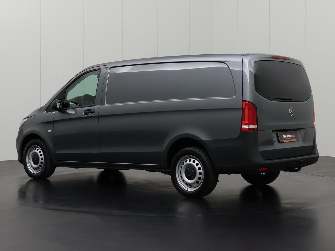 Mercedes-Benz VITO 116CDi Lang Business | Led | Trekhaak | Navigatie | Camera | 3-Persoons | Airco | Cruise