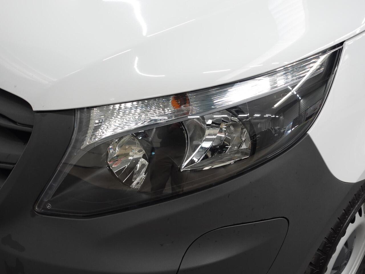 Mercedes-Benz VITO eVito Lang 66 kWh Automaat Airco Cruise Leder Camera Navigatie