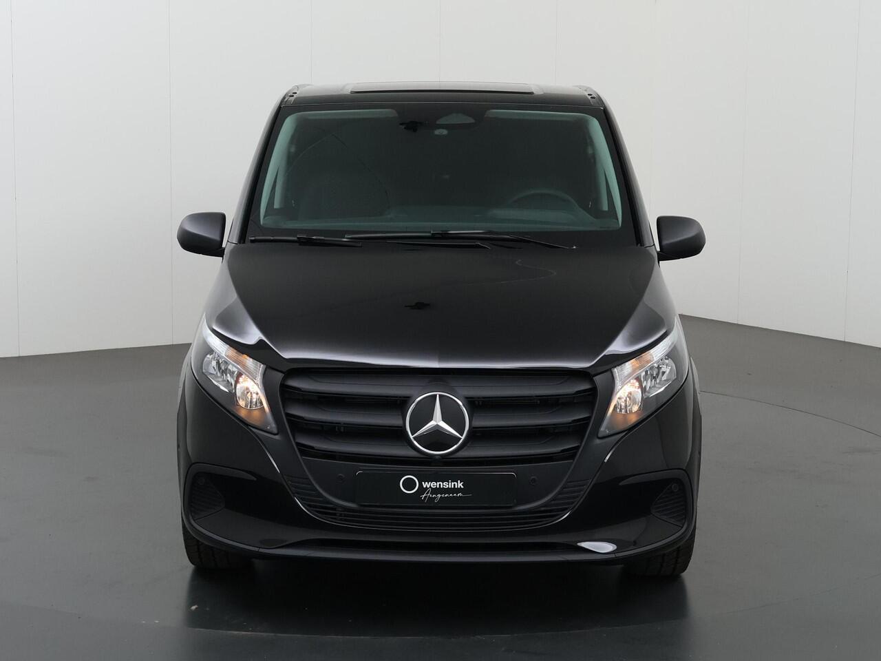 Mercedes-Benz VITO Bestelwagen 114 CDI L2 PRO | Achteruitrijcamera | Climate Control | Trekgewicht 2500 kg | Bumper en stootlijsten carrosseriekleur |