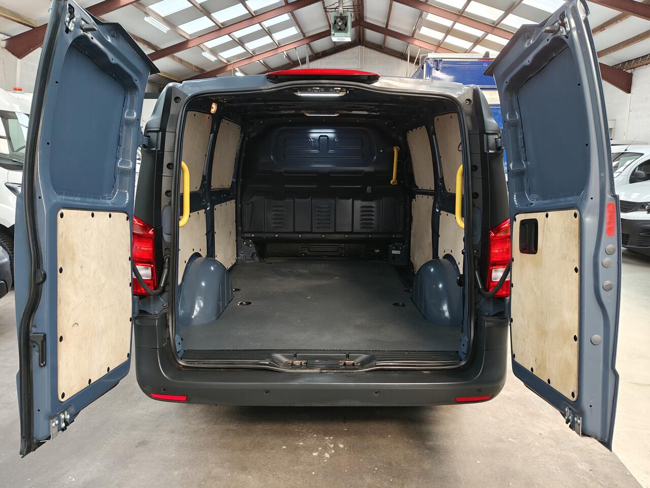 Mercedes-Benz VITO 110 CDI Functional Lang