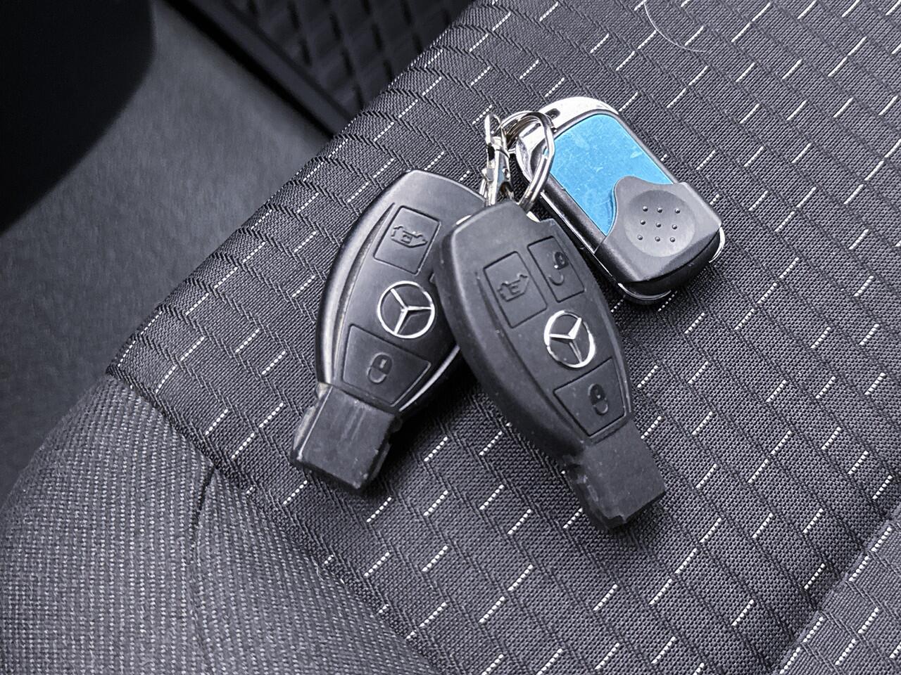 Mercedes-Benz VITO 116 CDI L3 Led 2x schuifdeur Trekhaak Navigatie Dubbele Schuifdeur Standkachel Apple Carplay/Android Auto Cruise Control