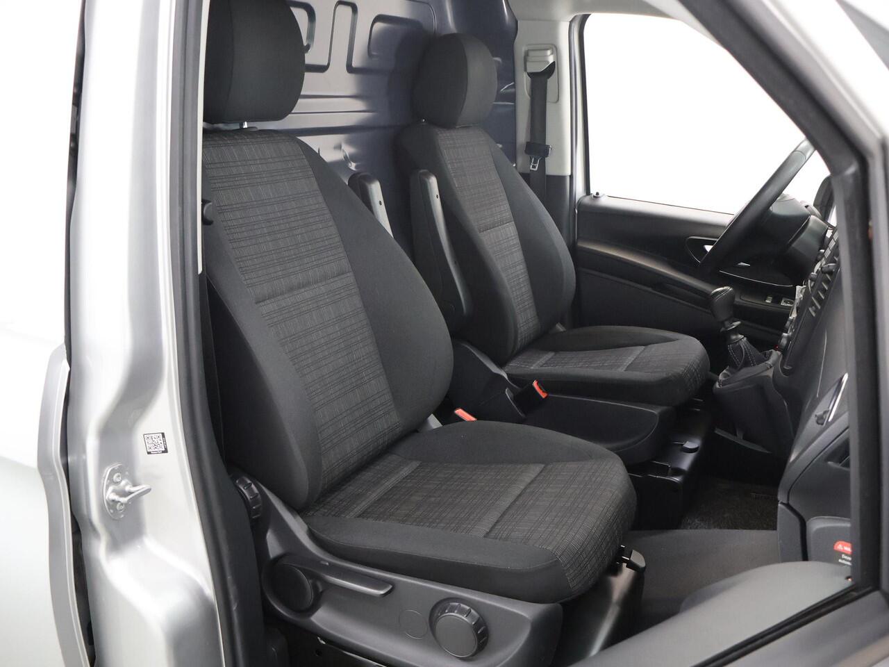 Mercedes-Benz VITO 111 CDI | L2 Lang | Climate Control | Cruise Control | Bluetooth | Trekhaak | 2-zits | Certified |