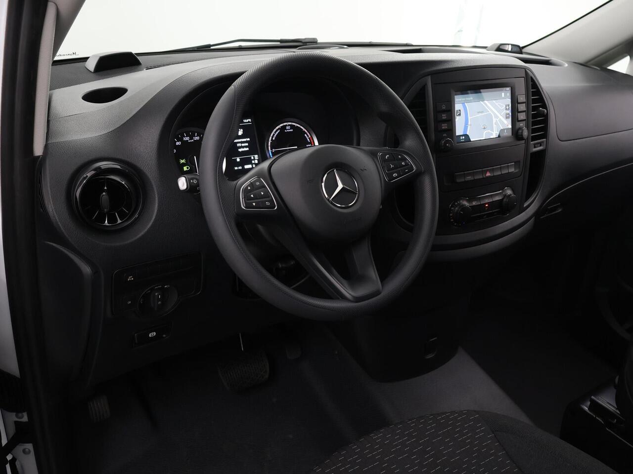 Mercedes-Benz VITO eVito Lang 66 kWh | Stoelverwarming | Navigatie | Achteruitrijcamera | Airco | LED Koplampen | Cruise Control |
