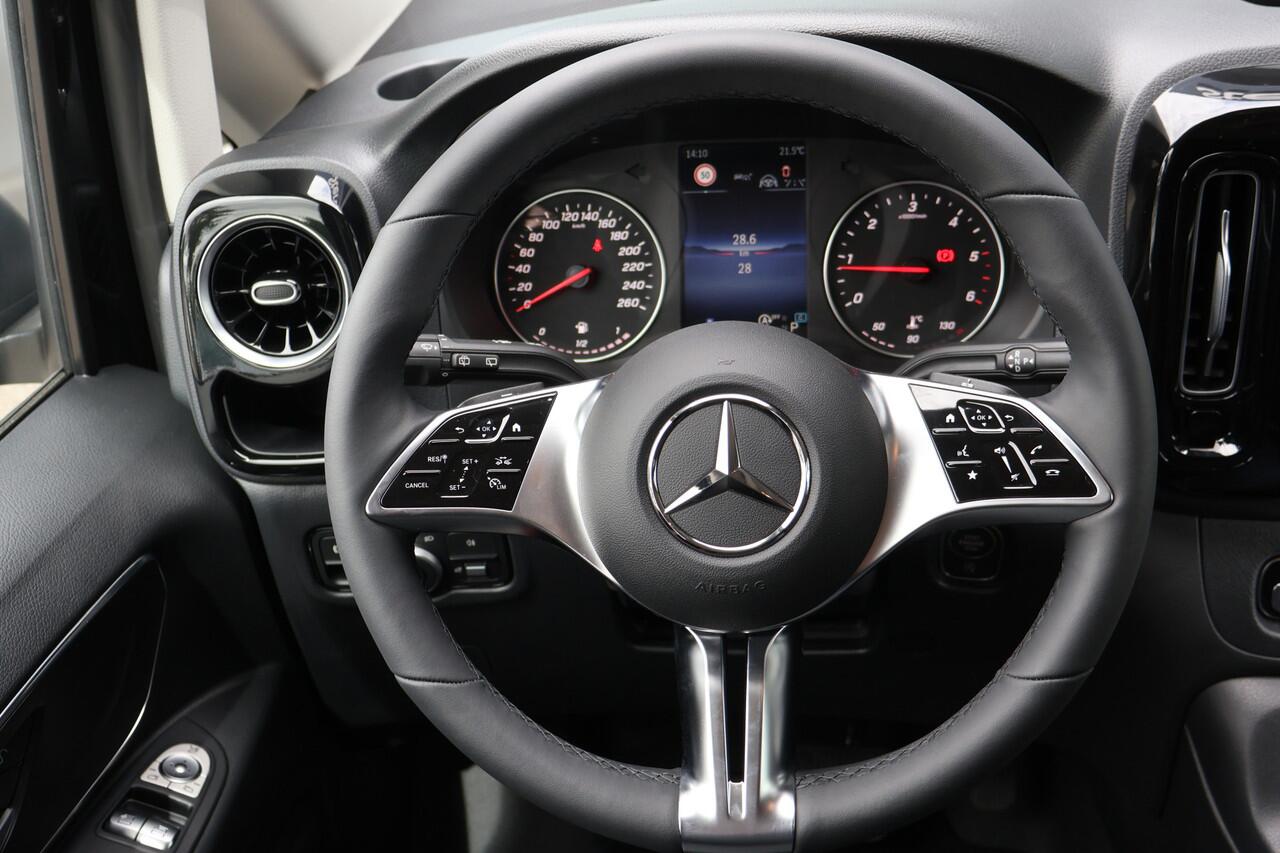 Mercedes-Benz VITO 119 CDI L3 Sportpakket l 4 x 4 l Dubbel Cabine l AIRMATIC l 360 gr Camera l 2,5t AHW | DISTRONIC | gewicht l MBUX l LEDER l Stoelverwarming l 2 x Schuifdeuren l Luchtvering l Luxe Lederen interieur l BPM VRIJ l