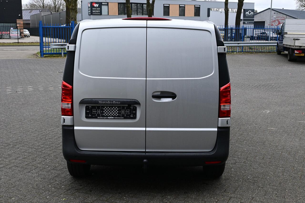 Mercedes-Benz VITO 116 CDI L1 Audio 40 Navigatie met camera, Trekhaak, Achterdeuren