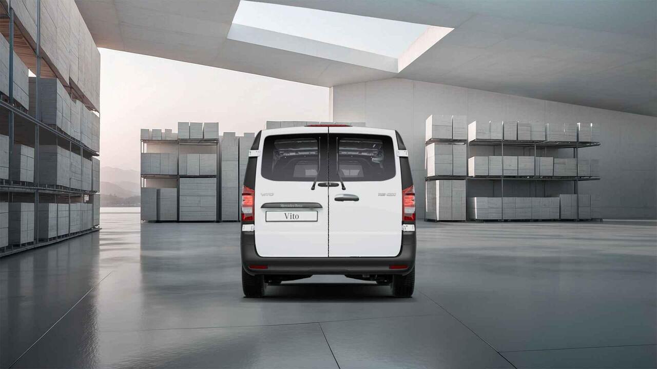 Mercedes-Benz VITO 116 CDI | L2 | AUT. | PRO | ACHTERUITRIJCAMERA | NAVIGATIE | CRUISE CONTROL | STOELVERWARMING | ACHTERDEUREN INCL. RUITEN | DODEHOEKDETECTIE | BETIMMERDE LAADRUIMTE