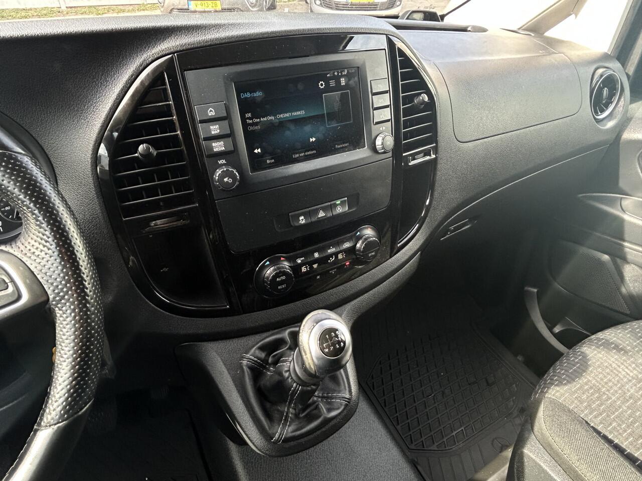 Mercedes-Benz VITO 114 CDI 136 PK / L2H1 / 1e EIG. / 35.924 KM !! / LED / ECC / CRUISE / NAVI / CAMERA / APPLE CARPLAY / PDC