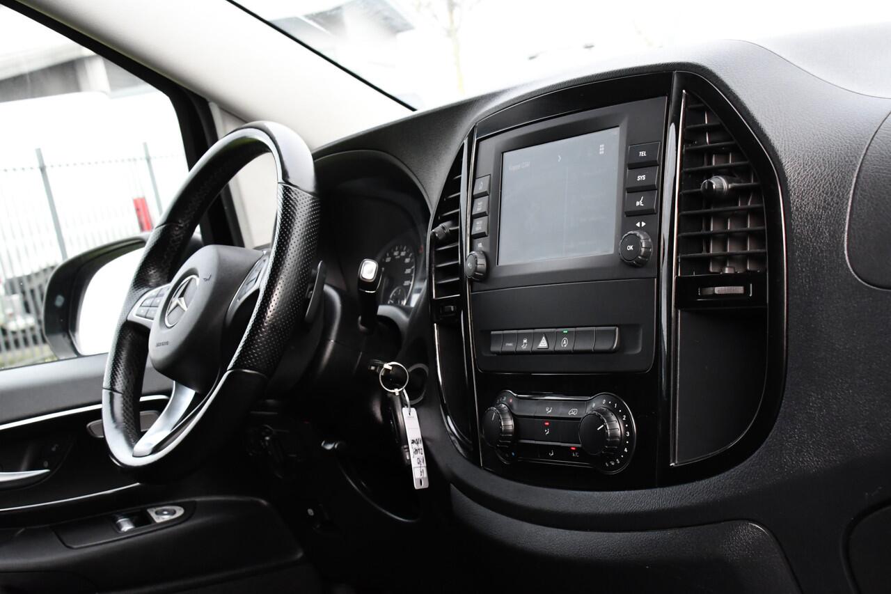 Mercedes-Benz VITO 116 CDI L2 Black Edition Camera, Cruise, Carplay, 164PK, LED, Trekhaak, Stoelverwarming, multimedia, Uniek!