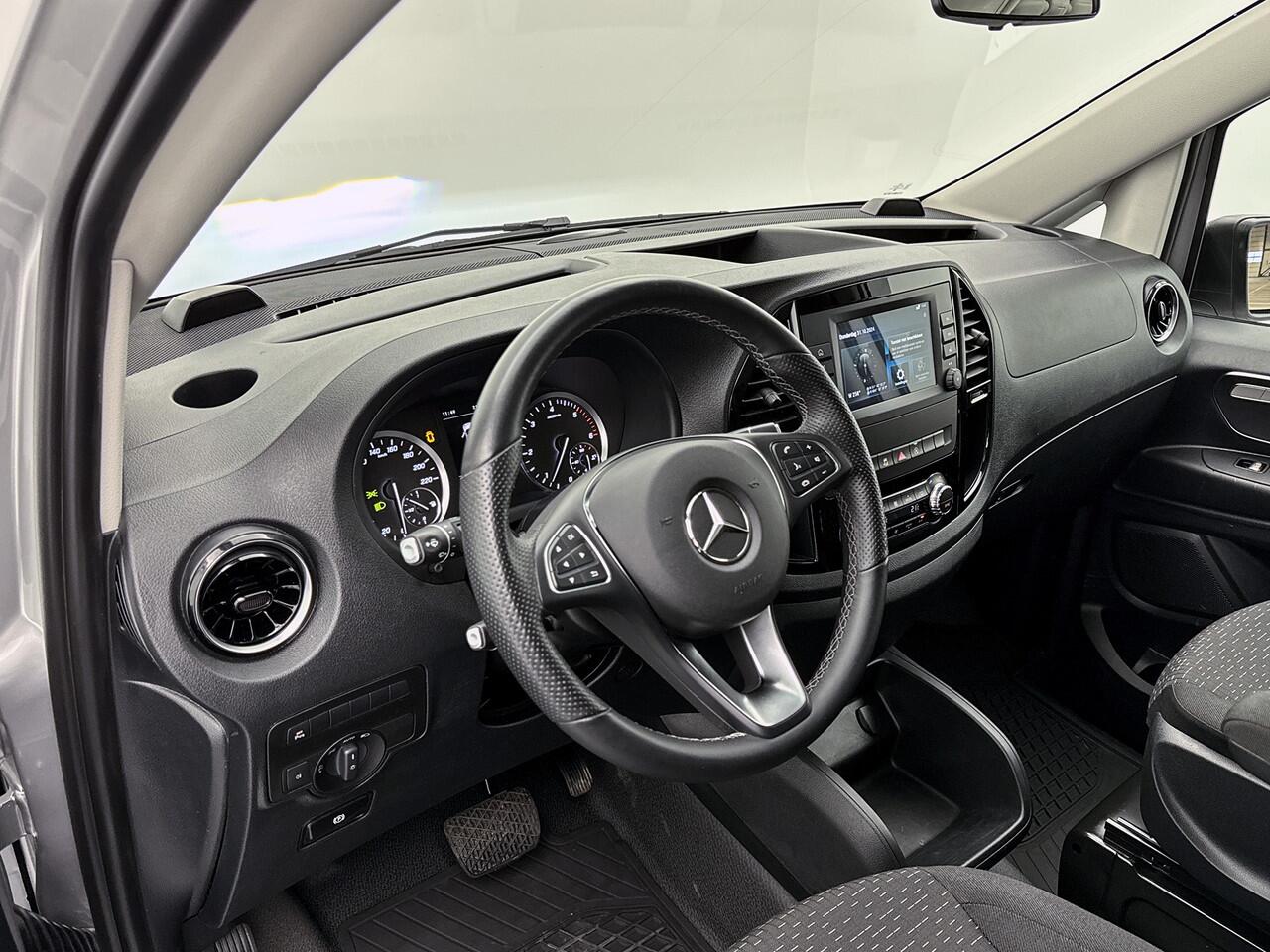 Mercedes-Benz VITO 114 CDI Extra Lang Dubbele Cabine Led koplampen Trekhaak Apple Carplay/Android Auto Betimmering Cruise Control