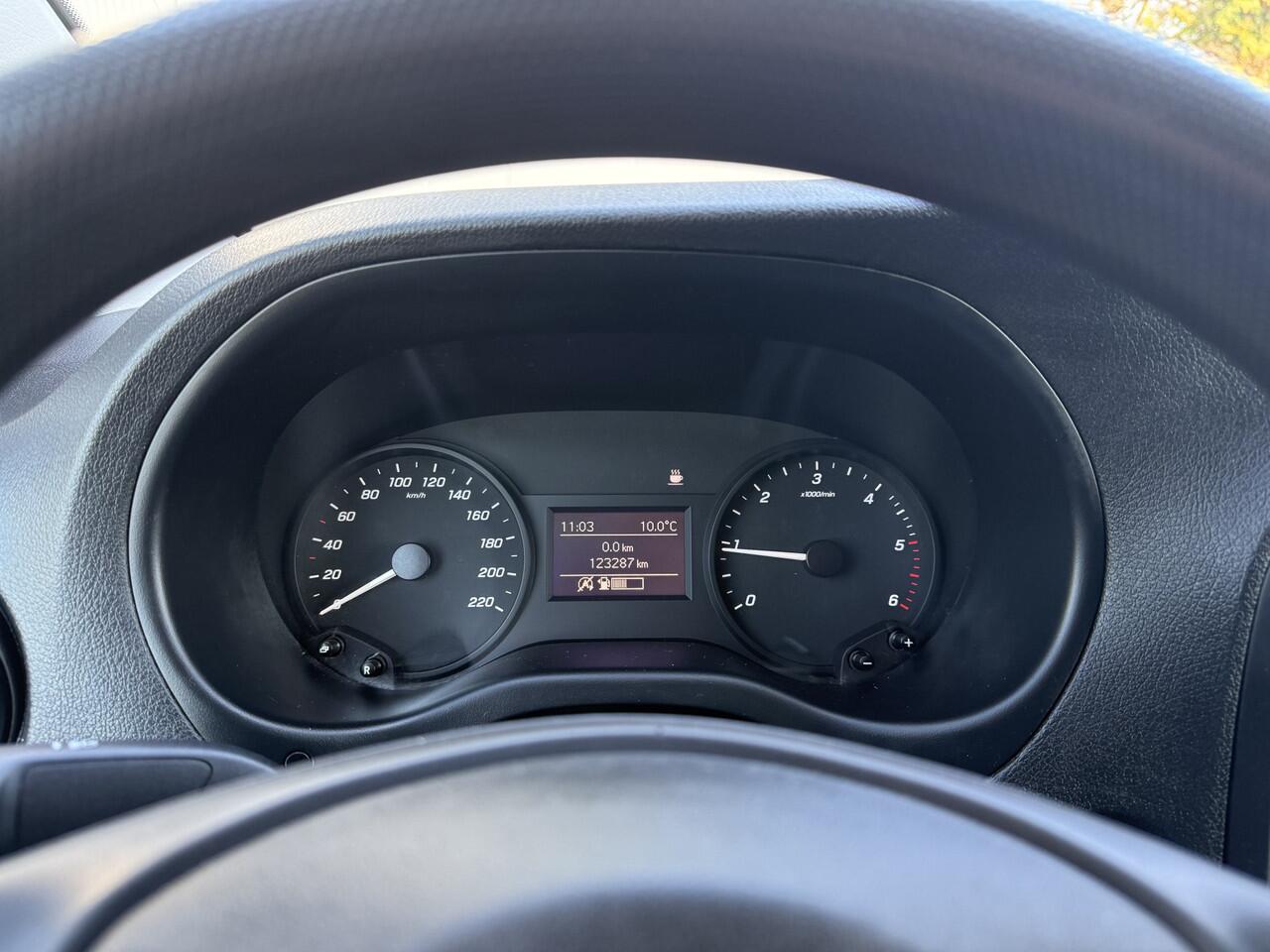 Mercedes-Benz VITO 114 CDI 136 PK EXTRA LANG / L3H1 / 1e EIG. / TREKHAAK / AIRCO / CRUISE / NETTE BUS