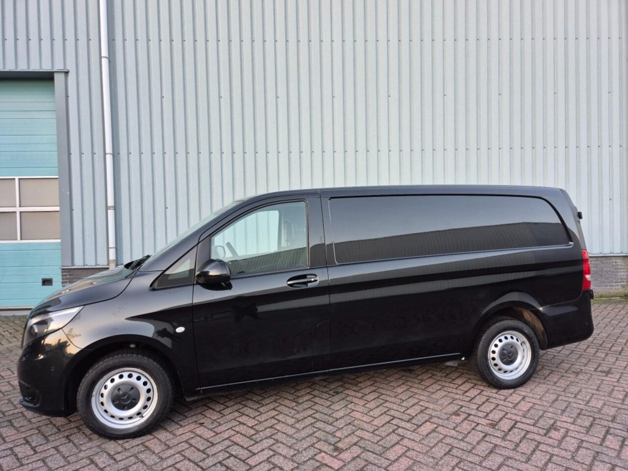 Mercedes-Benz VITO 111 CDI Lang Nieuwe APK 2e eigenaar