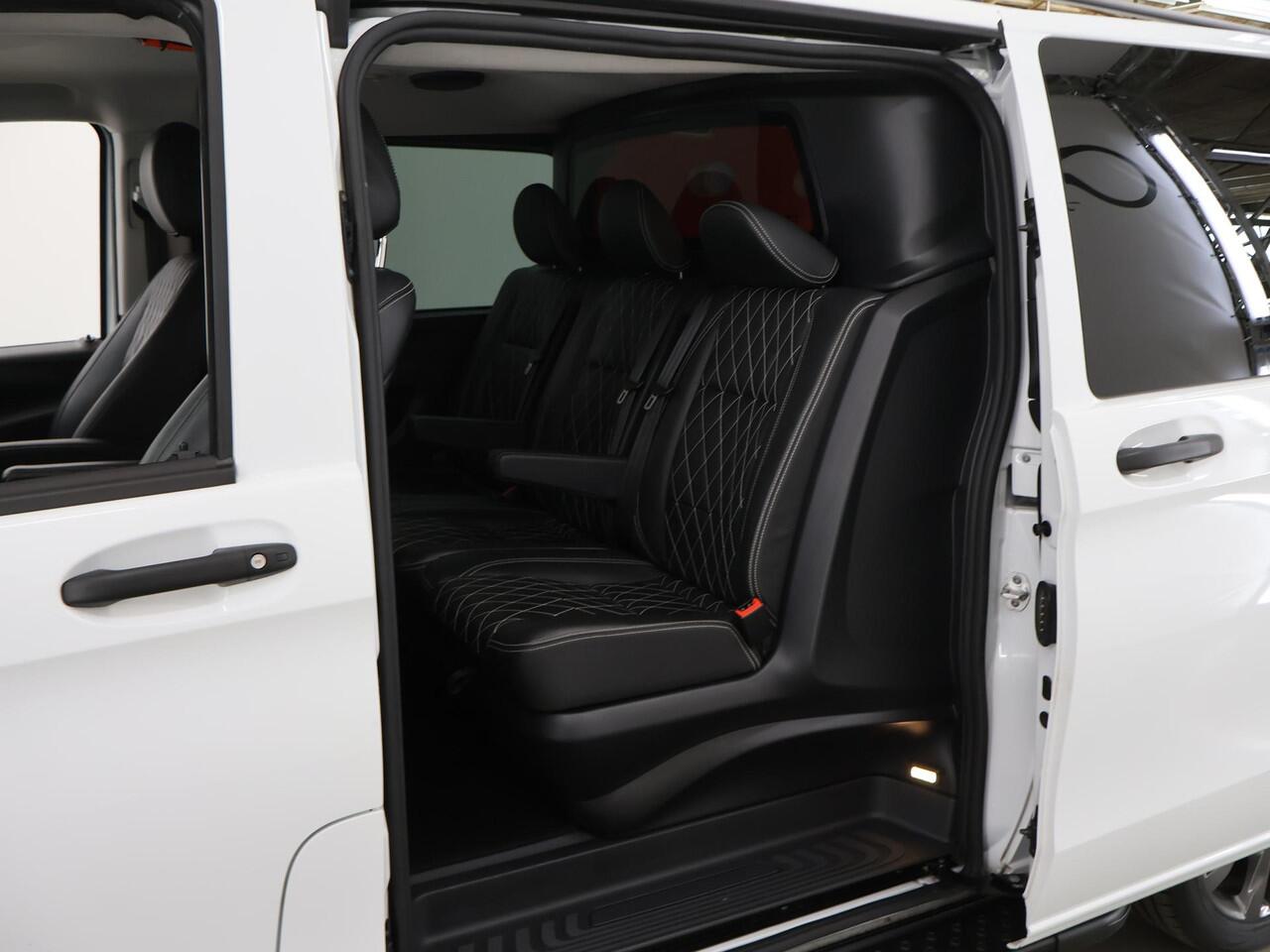 Mercedes-Benz VITO 119 CDI Aut. | L3 XL | Dubbele Cabine | Schuifdeur L+R | LED Koplampen | Lederen Bekleding | Achterdeuren | Climate Control | LM Velgen | 5-zits | Certified