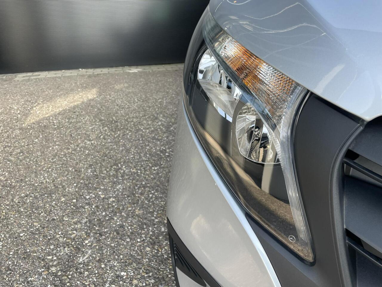 Mercedes-Benz VITO eVito 112 L2 60 kWh | Stoelverwarming | Cruise Control | Smartphone Installatie