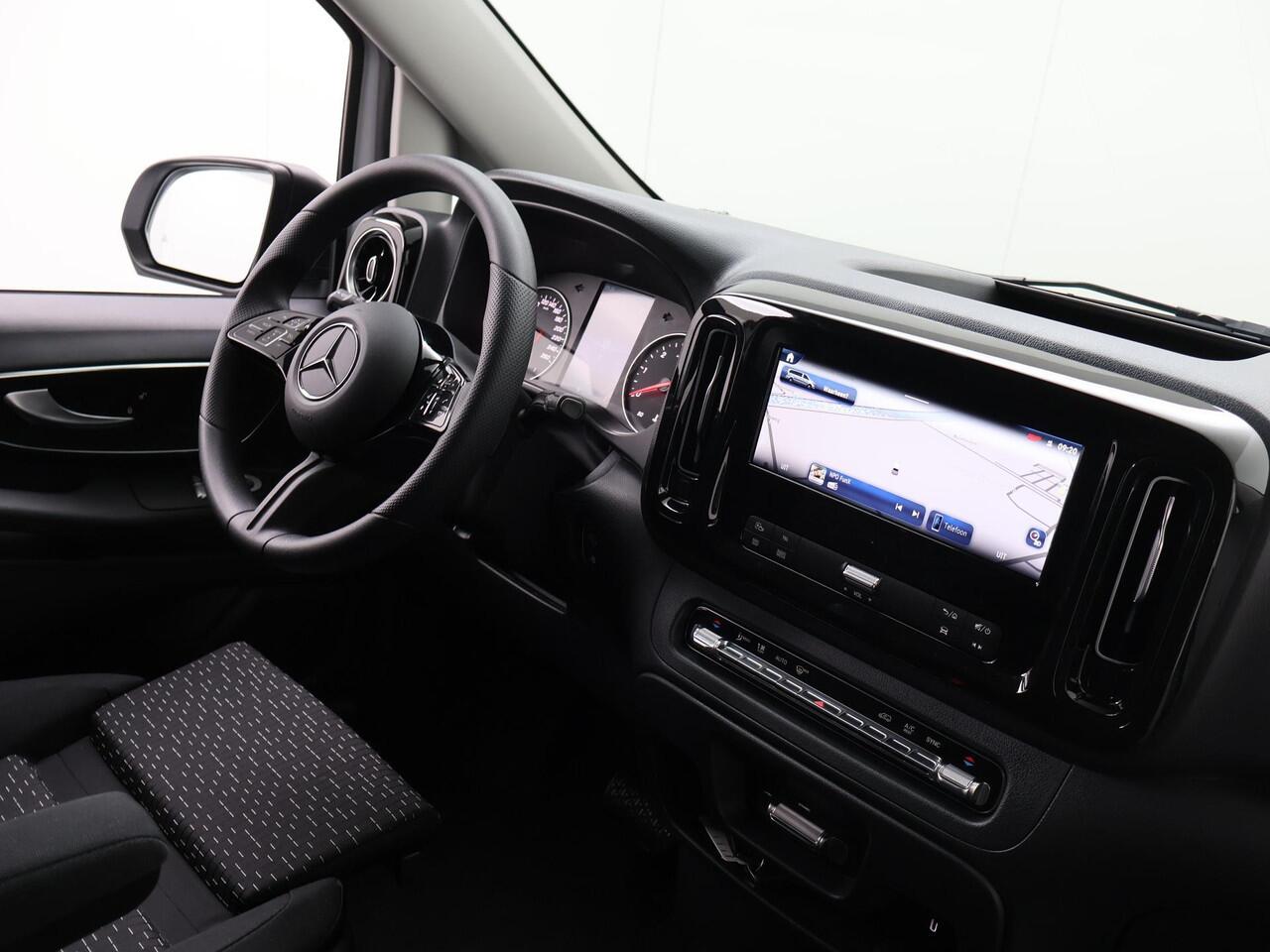 Mercedes-Benz VITO 114 CDI GB L3 PRO | Trekhaak | Achteruitrijcamera | 3 zits |