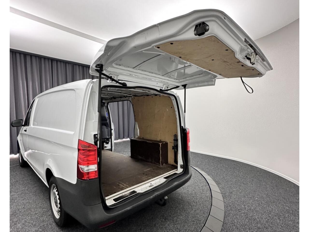 Mercedes-Benz VITO 116 CDI 163PK Aut. | Betimmering | Trekhaak | A. klep | Cruise c