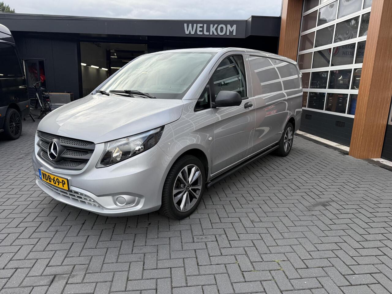 Mercedes-Benz VITO 111 CDI Functional Lang | Airco | Sidebars | Bijrijdersbank | Trekhaak |