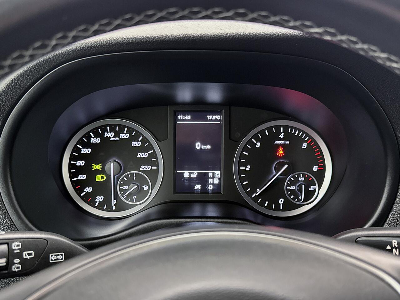 Mercedes-Benz VITO 119 CDI Lang DC 2x schuifdeur Dubbele cabine Navigatie Trekhaak Climate control Sidebars