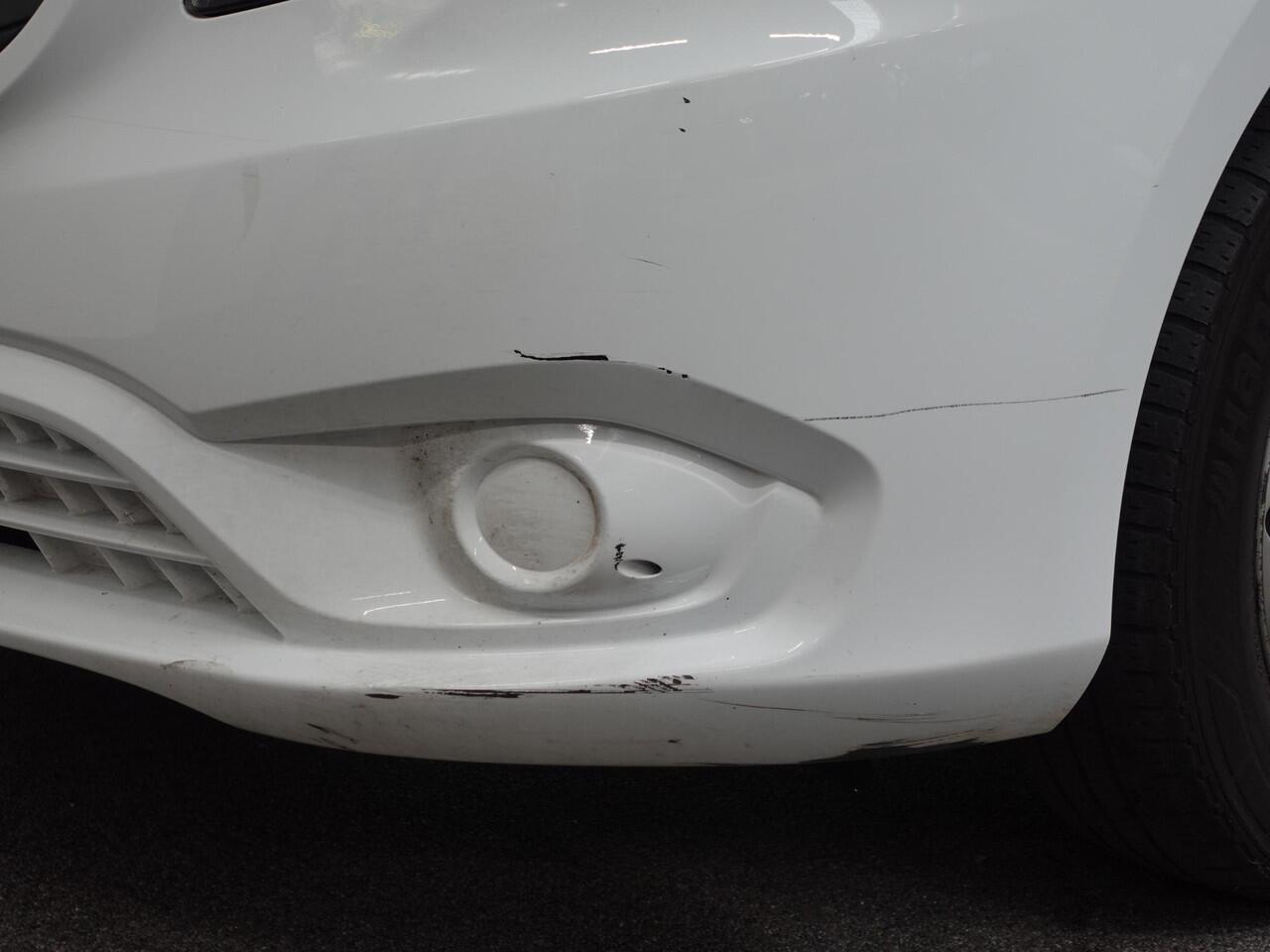 Mercedes-Benz VITO 110 CDI Lang Handel/Export Schade Airco Bluetooth App-connect trekhaak