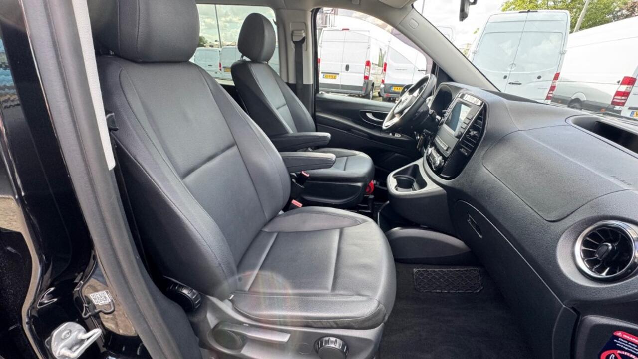 Mercedes-Benz VITO 114 CDI 100KW 136PK DC DUBBELE CABINE BLACK EDITION L2H1 AUTOMAAT