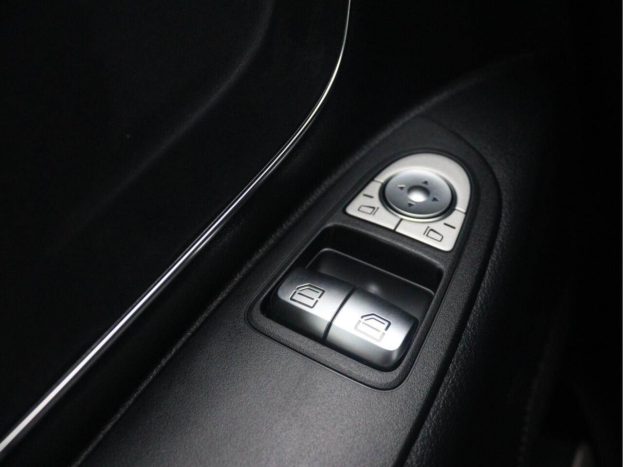 Mercedes-Benz VITO 116 CDI L2 D.C. Pro | AIRCO/CAMERA/CRUISE/2.500KG AHW | Certified