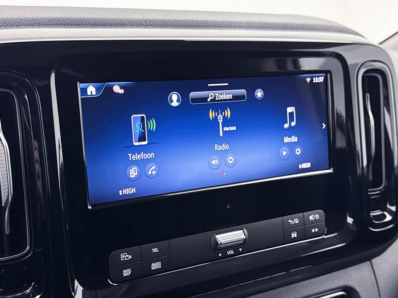 Mercedes-Benz VITO 119 CDI L3 19" inch AMG Dubbele Schuifdeur Multibeam LED Trekhaak Achteruitrijcamera Betimmering