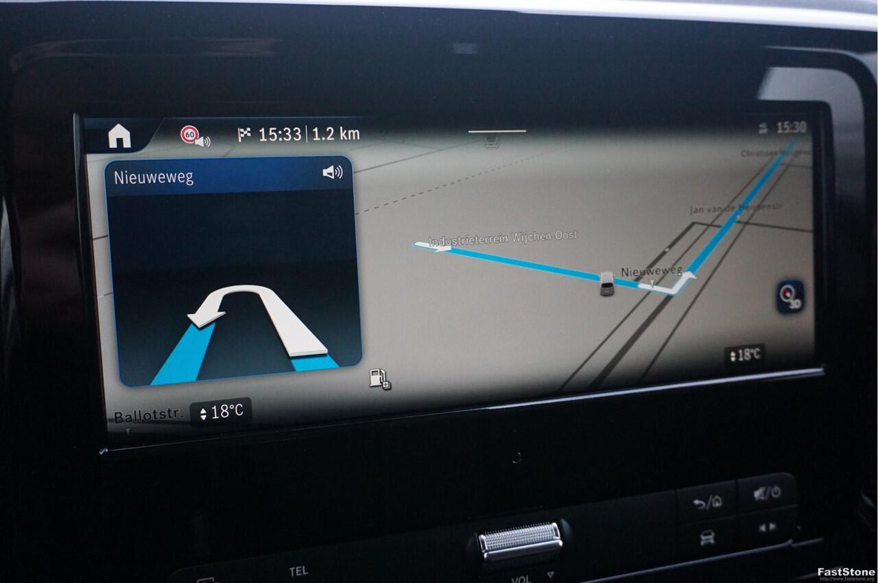 Mercedes-Benz VITO 116 CDI Lang AUT BPM VRIJ!! 10.25" MBUX, Distronic, 360° Cam, Trekhaak, Adap. LED!! NR. G01*